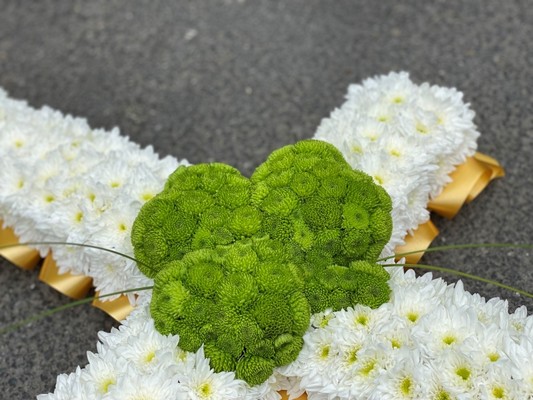 Shamrock Cross