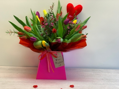 Valentine Tulip Gift Box