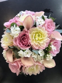 Bridal posy 1