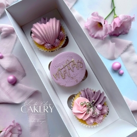 Mothers Day Cupcakes by Oli & Fifi